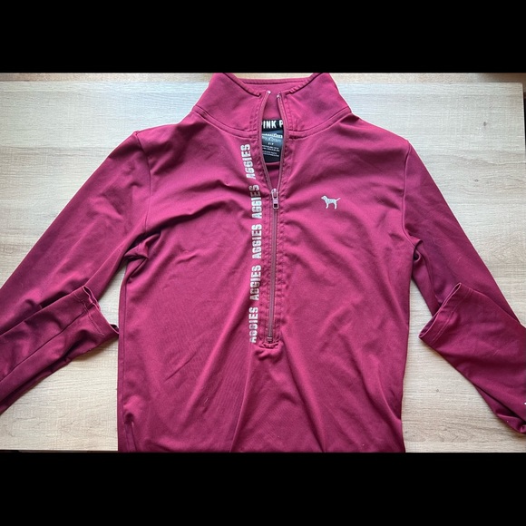 VS Pink Aggie pullover. - Picture 1 of 5
